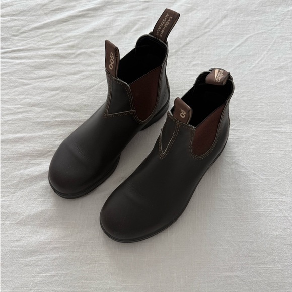 Blundstone Shoes - Blundstone Chelsea Boots